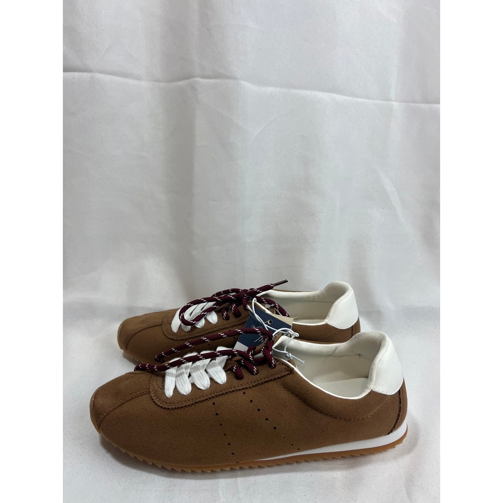 Universal Thread Brown Faux Suede‎ Sneakers Gum Sole Retro Low Top Womens 8.5